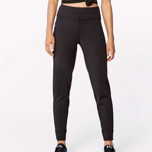 EUC Lululemon Run On Jogger